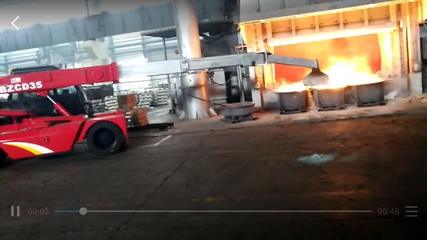 铝业熔铸扒渣车加料车生产厂家定做